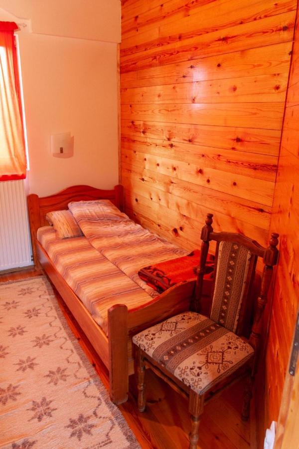 Apartmani Beslic Kremna Extérieur photo