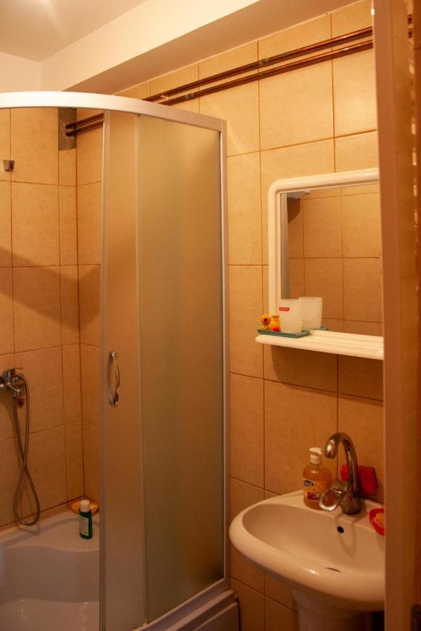 Apartmani Beslic Kremna Extérieur photo